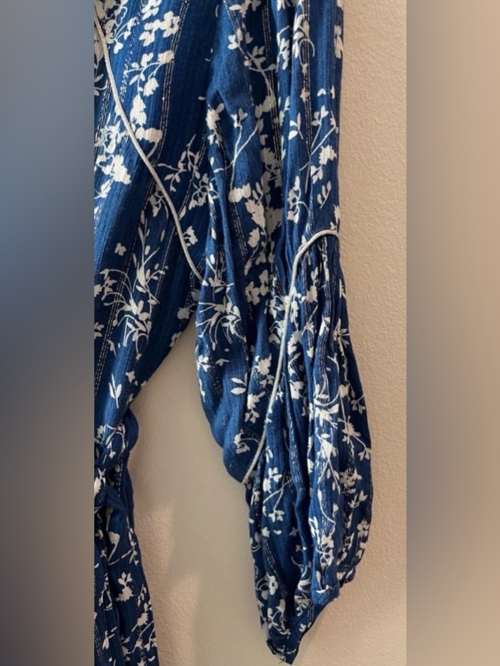 NWOT Ba&sh Folia Wrap Midi Dress - Floral Blue and White - Size 8 sku#27 - Picture 8 of 9